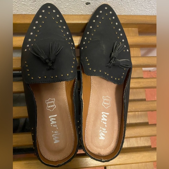Mi.iM Black Leather Slide Mule with Studs and Tassles - Picture 4 of 6